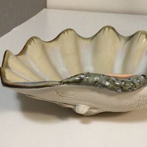 Mussels and More Pottery Bear Claw Shell